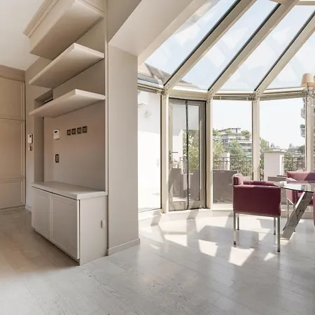 Apartment Lovely - W/ Terrace