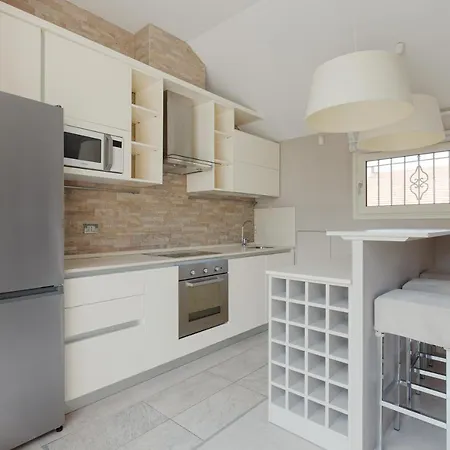 Apartment Lovely - W/ Terrace